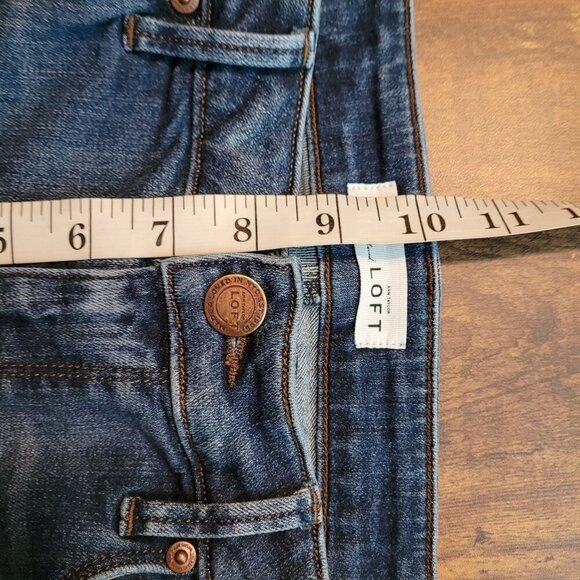Loft Jeans Size 6 Low Rise Curvy Straight Medium Dark Wash Stretch Denim - Picture 7 of 10